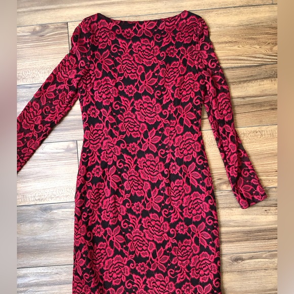 Eliza J EUC red laced embroidered dress - Picture 2 of 6